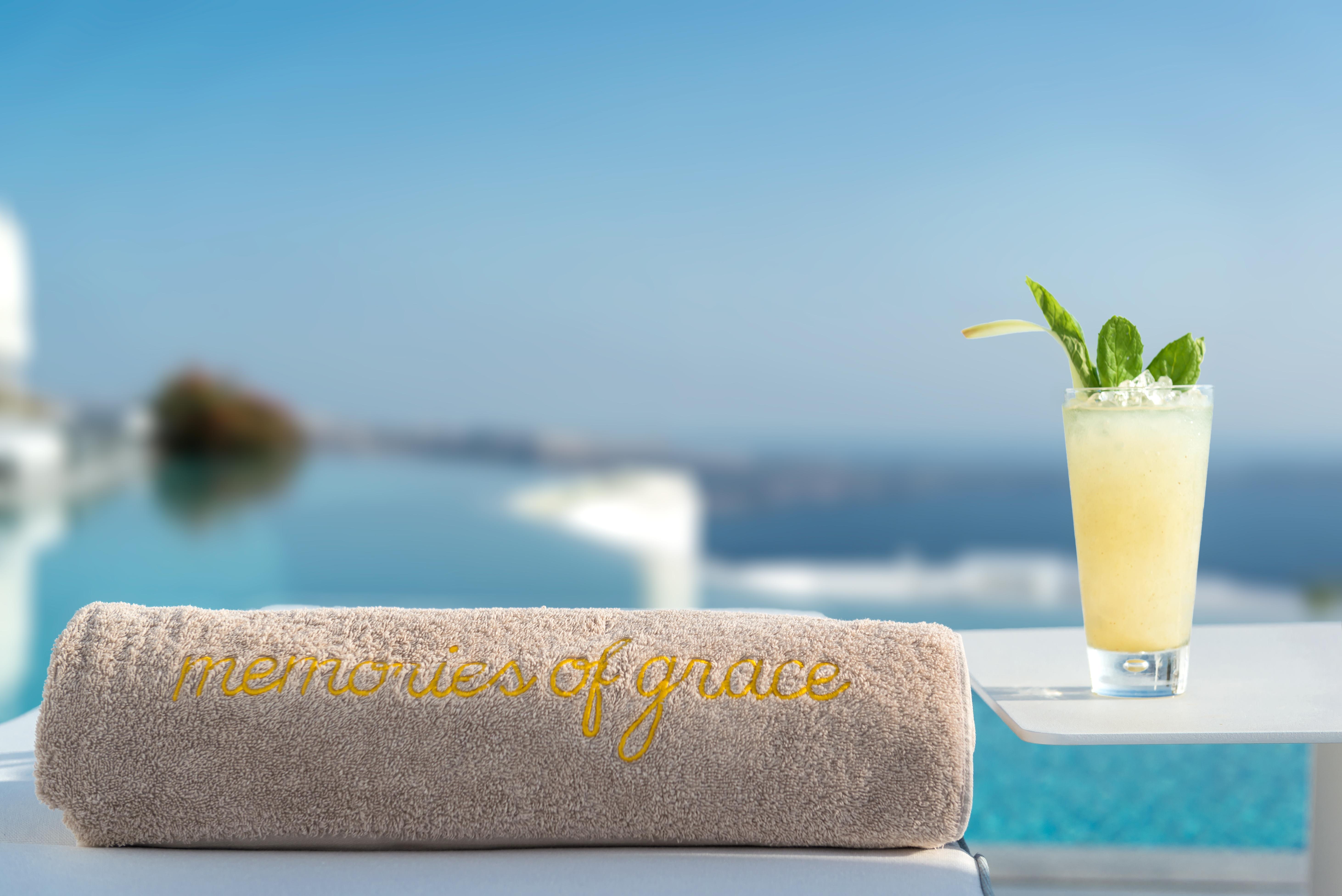 Grace Hotel, Auberge Resorts Collection イメロヴィグリ エクステリア 写真