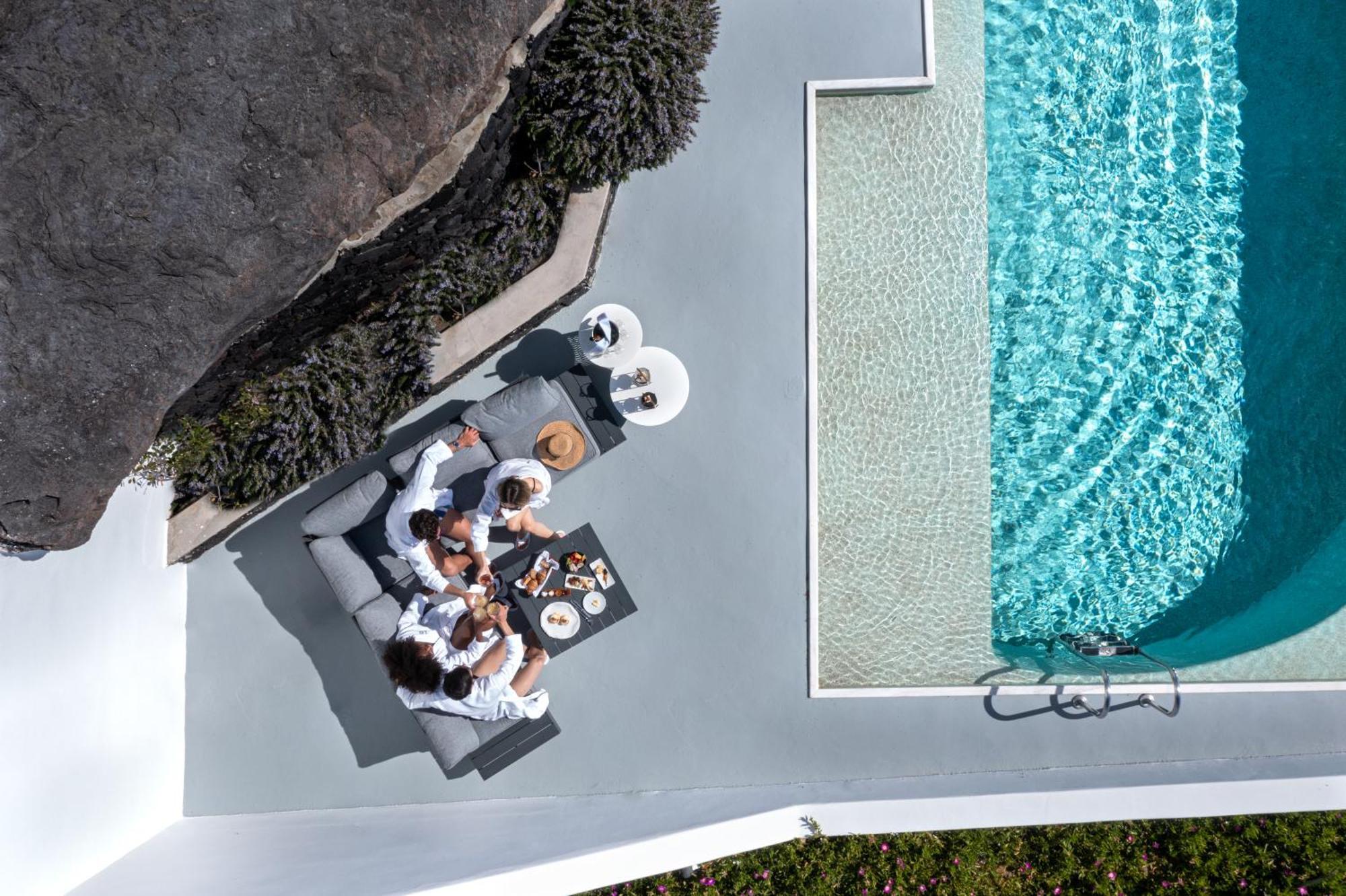 Grace Hotel, Auberge Resorts Collection イメロヴィグリ エクステリア 写真